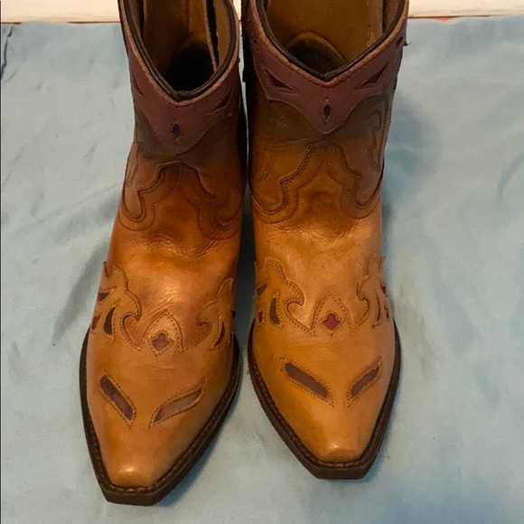 Ladies cowboys boots - Picture 2 of 4